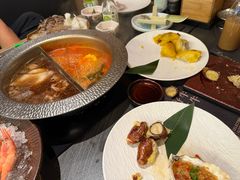-牛YO寿喜烧·铁板烧和牛火锅自助(市府恒隆店)
