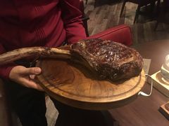 -恰餐厅及酒吧 CHAR Bar & Grill (北京丽都皇冠假日店)