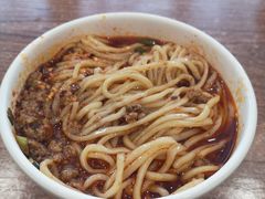 -继红顺河抄手名小吃