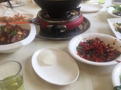 -湘肠香火锅店(团结湖店)