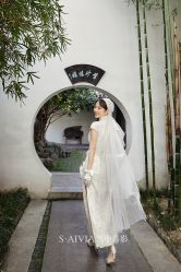 -雪中彩影婚纱摄影·微光艺术中心