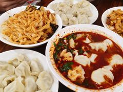 -王菊美食街·王菊面馆(总店)