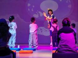 -小鸡哆哆故事屋·儿童乐园(嘉里城店)