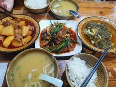 -朱大嘴肥肠血旺(福字街店)