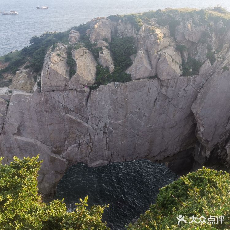 来渔山岛找寻找蓝色的大海～