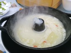 -飞虎过桥米线(翠湖店)
