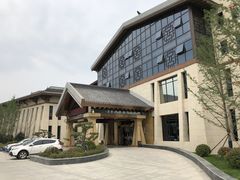-中华郡温泉