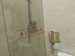 -兴芮温泉度假区