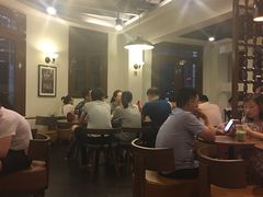 大堂-星巴克(宁波老外滩店)