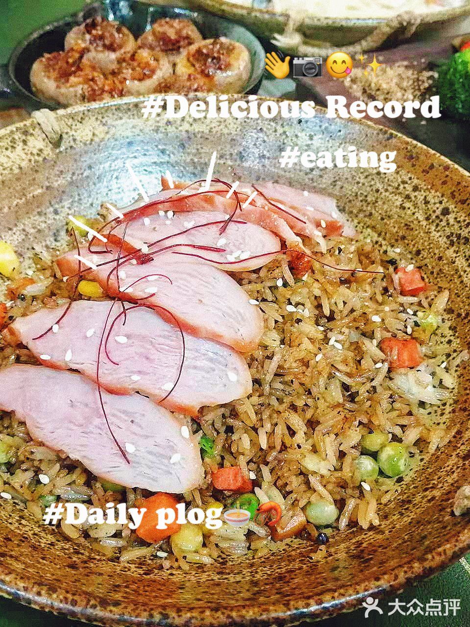 日常下班经过桂峰路都给这间有点北欧装饰风格的西餐厅吸引住