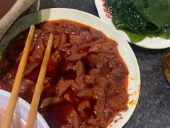 -叶二姐九尺鹅肠火锅(南部新城店)
