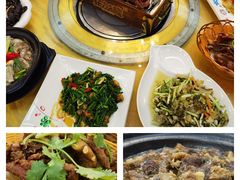 -东方之猪四更烤乳猪(金垦总店)