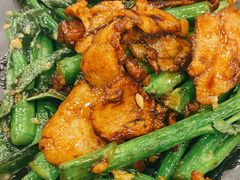 芥兰炒肥叉-粤·向群饭店(龙津东路总店)