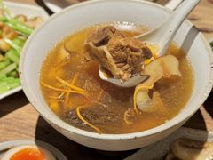 -十贰席·煨汤·台州菜(襄阳南路店)