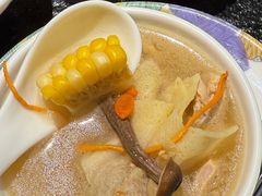 -得意咚瓜·顺德鱼生·冬瓜火锅(深圳首店)