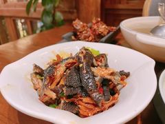-隔壁老王·家常云南菜(花巷店)