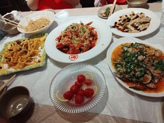 -肥肥虾庄·金牌油焖大虾(首义路店)