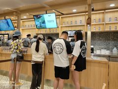 -霸王茶姬(大连万象汇店)
