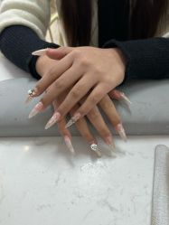 -尤米一站式美甲美睫