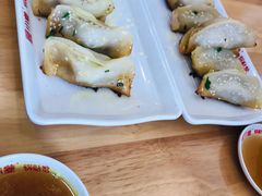 -小姜锅贴(凤凰街店)