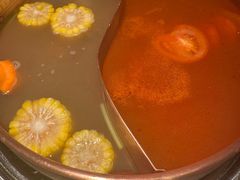 西红柿牛腩鸳鸯-牛村来人潮汕牛肉火锅(西单店)