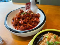 -莲餐厅·湖北菜·潜江小龙虾店(愚园路店)