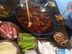 -黄潇洒老火锅(九眼桥宏济巷店)