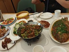 -梅利汴京烤鸭•开封豫菜地标店(晋安路店)