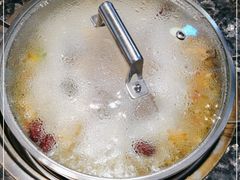 -一席地·本地鸡窝·杭帮鸡火锅(萧山银隆百货店)