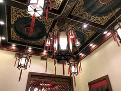 -梅龙镇酒家(南京西路总店)
