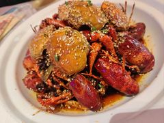 -肥肥虾庄·金牌油焖大虾(首义路店)
