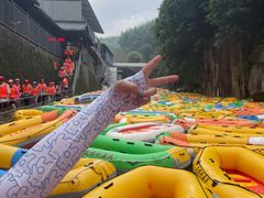 -虎啸峡漂流