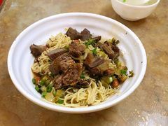 -阿阳牛腩腌面店