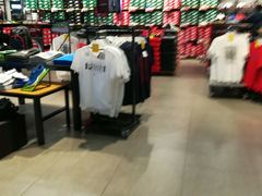 -PUMA品牌自营折扣店(武汉永旺梦乐城店)