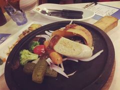 -绿茵阁(体育西分店)