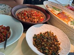 -千百味红餐厅·非遗江西菜(绿地双子塔总店)