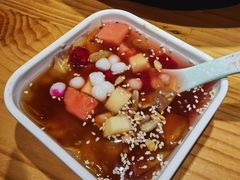 -野山舂·贵州现舂酸汤火锅(鸿通城店)