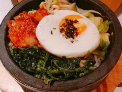辣白菜五花肉石锅拌饭-七八冷面·延边朝鲜族美食(欢乐谷店)