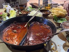 -乐闹闹重庆火鍋(民治店)