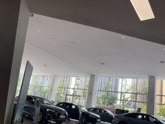 -重庆万家雅迪奥迪4S店(天星桥店)