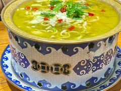 酸汤羊肚丝-蒙艾里民族传统菜蒙餐