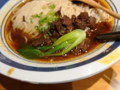 -霸蛮湖南菜·牛肉粉(荣京西街店)