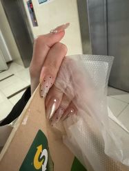 -瞧·享轻奢美甲美睫