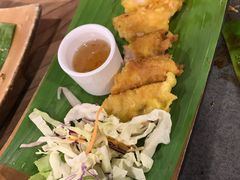 炸虾春卷-Naughty Nuri’s Phuket