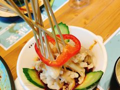 -临界音乐酒馆·小龙虾·江湖菜(华熙LIVE·鱼洞店)