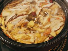 -菌之家·专业纯野生菌火锅·特色炒菌