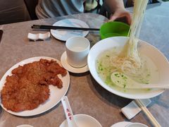 油炸排骨面-鼎泰丰(国贸商城店)