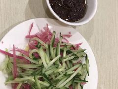 -黑八私房老北京炸酱面