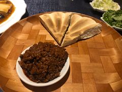 锅盔辣酱-乾州食府(小雁塔店)