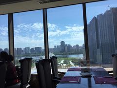 景观位-皇朝万鑫自助餐厅